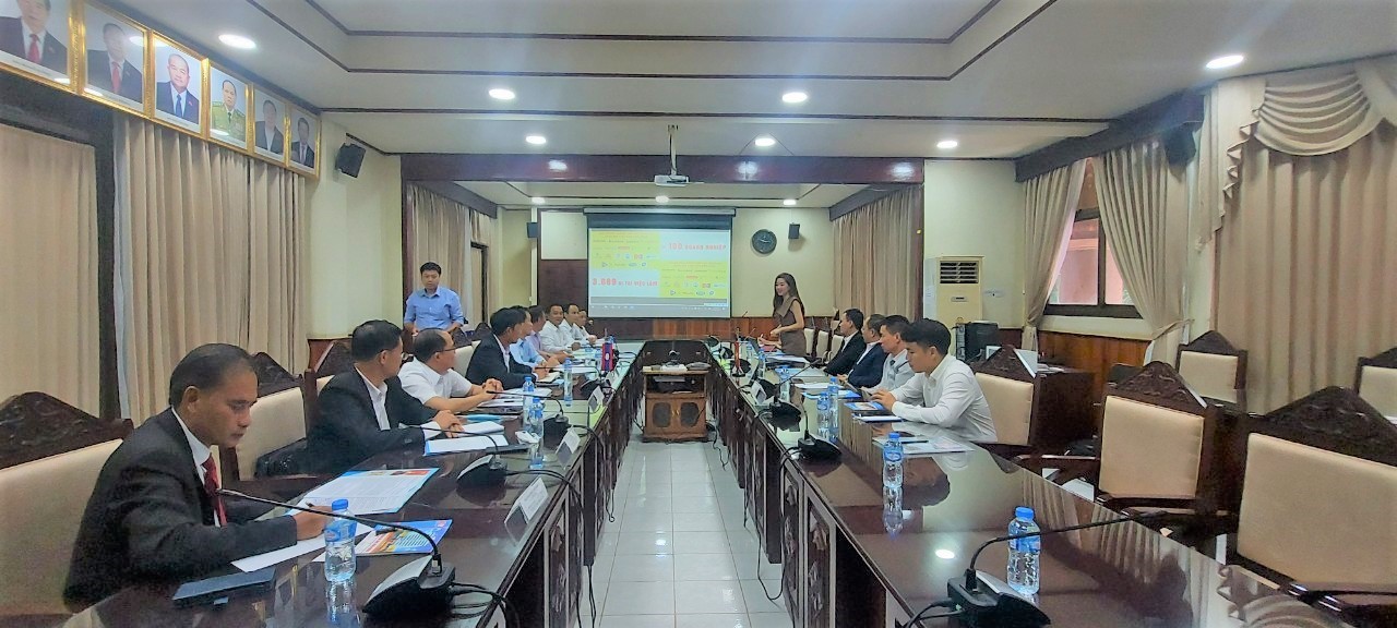 Hung Vuong University had a meeting with the Department of Education and Sports of the Northern provinces of Laos